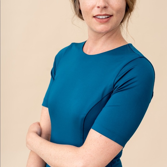 Short Sleeve Shift Dress - Picture 3 of 7